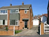 Moseley Wood Approach, Cookridge <br> 3 Bedroom Semi Detached<br>