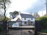 Llantrisant Road, Capel Llaniltern