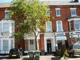 Lower Holyhead Road Flat
City Centre
