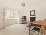Lynwood Grove, Winchmore Hill, London, N21