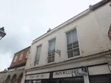 A well proportioned 2 bedroom apartment in the heart of Shepton Mallet ideal for first time and investment buyers. No on