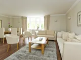 Bracknell Gardens, NW3