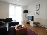 E15. OPAL COURT