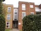 SUTTON - SPACIOUS SECURE FIRST FLOOR FLAT WITH GARAGE NR ALL AMENITIES