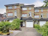 Camel Grove, KINGSTON UPON THAMES, Surrey