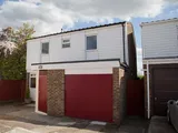 3 bedroom Detached House in Pulborough