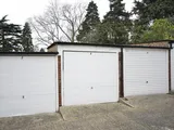 Squirrels Close, Woodside Park