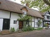 School Lane
Tiddington
