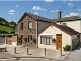Riverside Restaurant Commercial Opportunity with Moorings and Pontoon