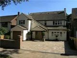 Stradbroke Drive, Chigwell