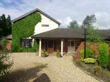 Longmeanygate, Midge Hall
