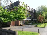 WIMBLEDON - SUPERBLY REFURBISHED TOP FLOOR FLAT WITH GARAGE & SPLENDID VIEWS NEAR TOWN CENTRE & STATION