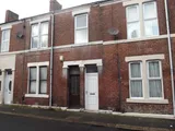 Vine Street, Wallsend - Three Bed First Floor Flat