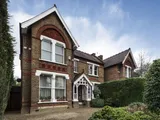 Near Haven Green, Ealing Broadway