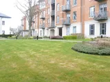 EXECUTIVE THREE BEDROOM LUXURY APARTMENT IN BIRMINGHAM with the opportunity to acquire all the LAVISH FURNISHINGS !