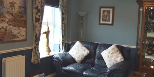 Sitting-room.jpg